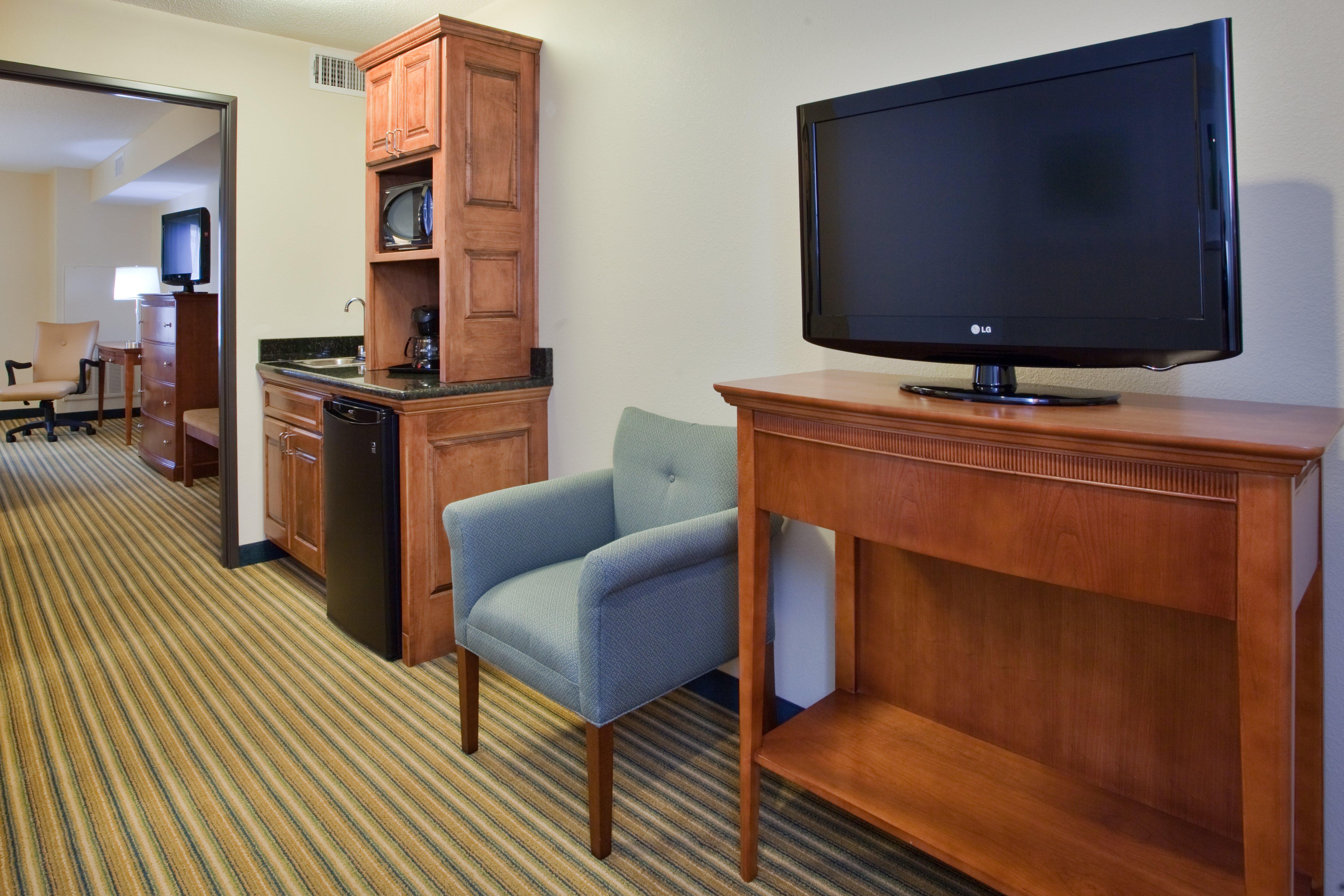 Holiday Inn Express Hotel & Suites Fredericksburg By Ihg Eksteriør billede